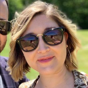 Meet your Posher, Erika